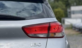 HYUNDAI I30  | FWD (przód) | Manualna | 120 KM | Srebrny full