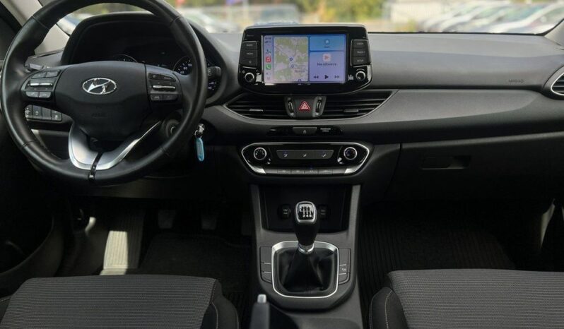 HYUNDAI I30  | FWD (przód) | Manualna | 120 KM | Srebrny full