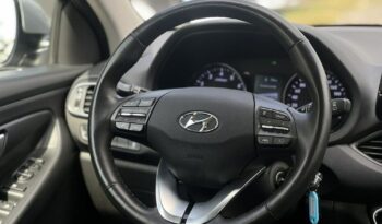 HYUNDAI I30  | FWD (przód) | Manualna | 120 KM | Srebrny full