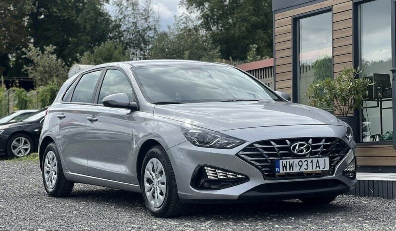 HYUNDAI I30  | FWD (przód) | Manualna | 120 KM | Srebrny full
