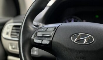 HYUNDAI I30  | FWD (przód) | Manualna | 120 KM | Srebrny full