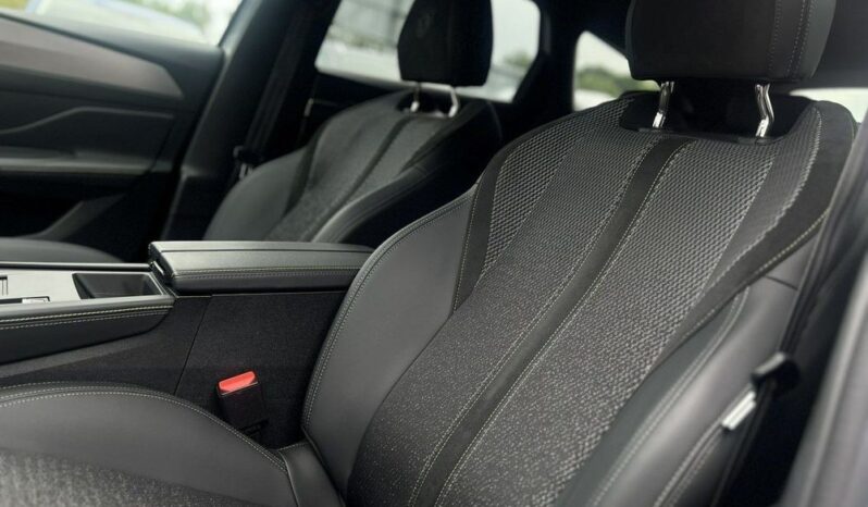 PEUGEOT 308  | FWD (przód) | Automatyczna | 130 KM | Biały full