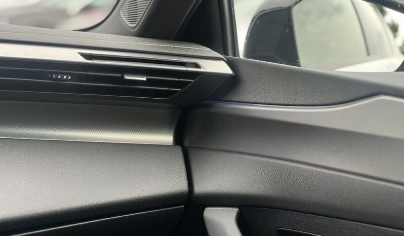 PEUGEOT 308  | FWD (przód) | Automatyczna | 130 KM | Biały full