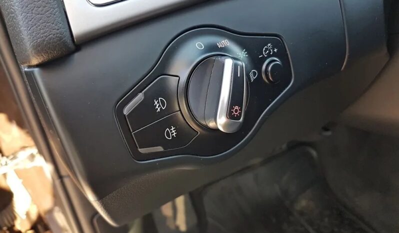 AUDI A4  | FWD (przód) | Automatyczna | 143 KM | Brązowy full