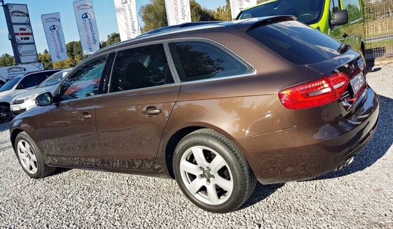 AUDI A4  | FWD (przód) | Automatyczna | 143 KM | Brązowy full
