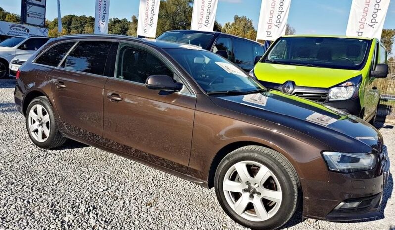 AUDI A4  | FWD (przód) | Automatyczna | 143 KM | Brązowy full