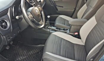 TOYOTA Auris  | FWD (przód) | Manualna | 116 KM | Niebieski full