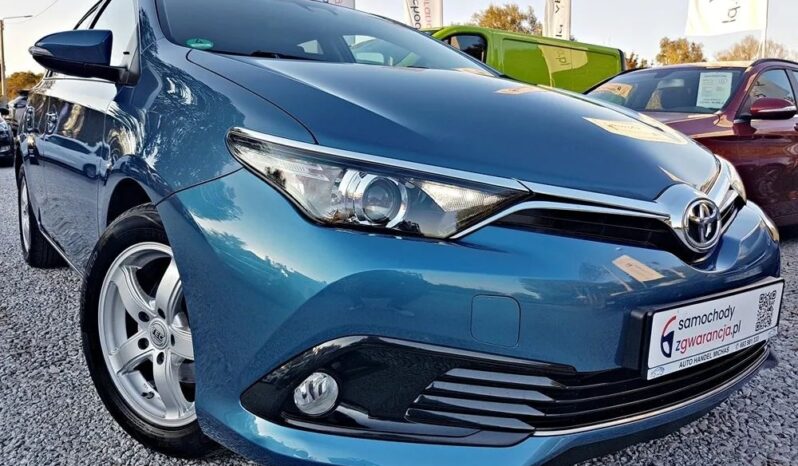 TOYOTA Auris  | FWD (przód) | Manualna | 116 KM | Niebieski full