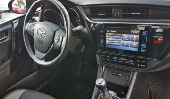 TOYOTA Auris  | FWD (przód) | Manualna | 116 KM | Niebieski full