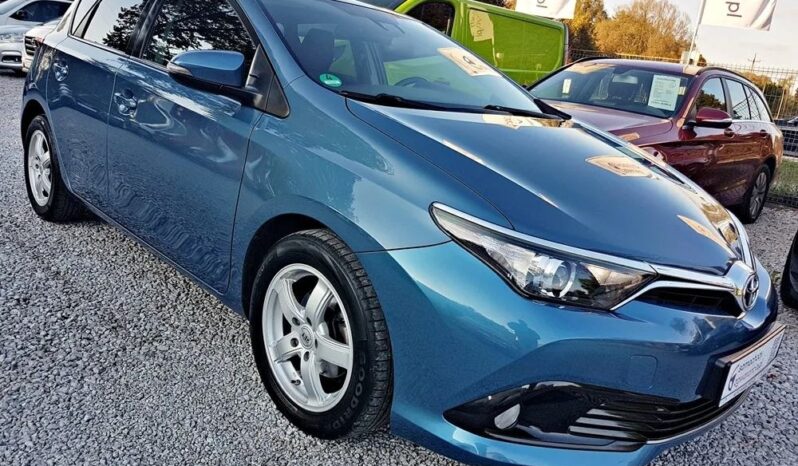TOYOTA Auris  | FWD (przód) | Manualna | 116 KM | Niebieski full