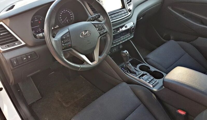 HYUNDAI Tucson  | FWD (przód) | Automatyczna | 141 KM | Biały full