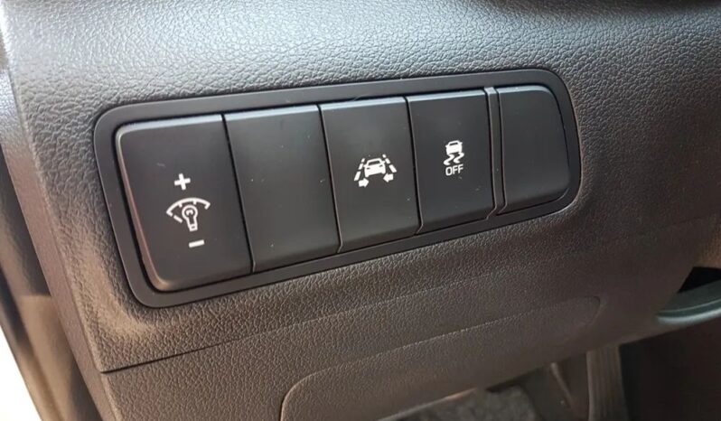 HYUNDAI Tucson  | FWD (przód) | Automatyczna | 141 KM | Biały full