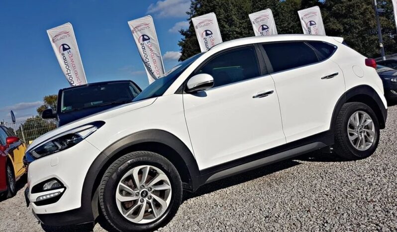 HYUNDAI Tucson  | FWD (przód) | Automatyczna | 141 KM | Biały full