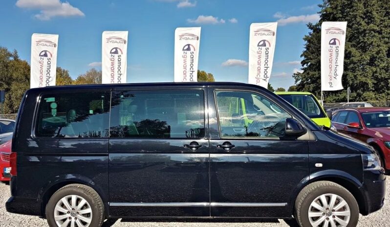VOLKSWAGEN Multivan  | FWD (przód) | Manualna | 180 KM | Czarny full