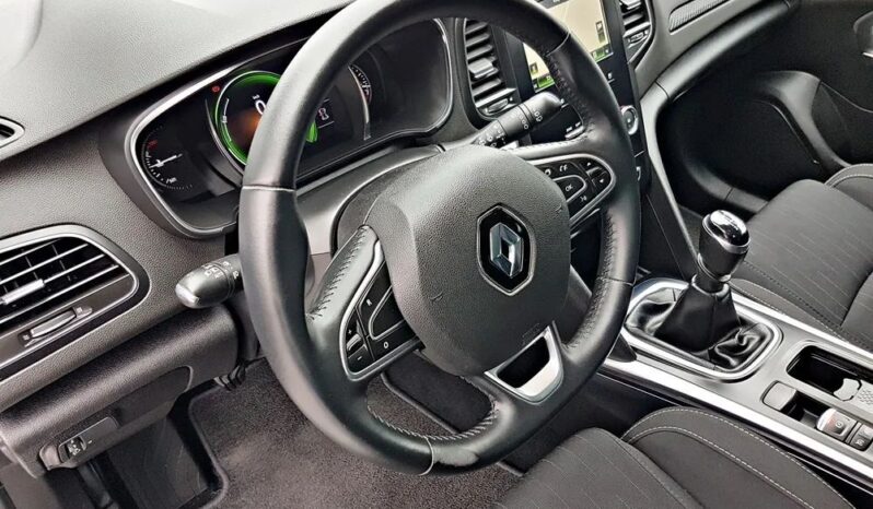 RENAULT Megane  | FWD (przód) | Manualna | 140 KM | Niebieski full