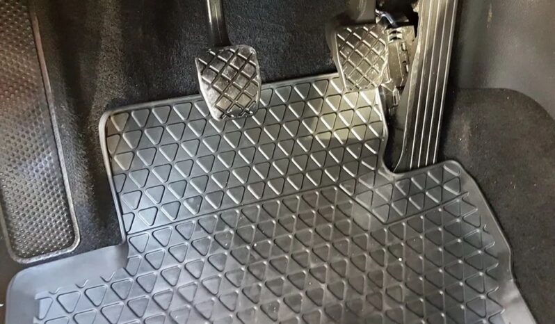 VOLKSWAGEN Caddy | FWD (przód) | Manualna | 102 KM | Biały full