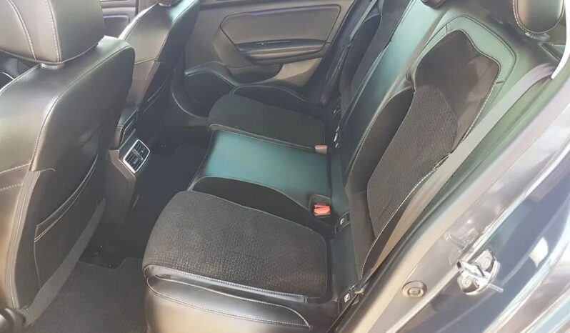 RENAULT Megane  | FWD (przód) | Automatyczna | 132 KM | Inny kolor full