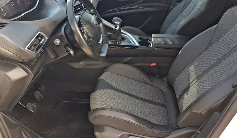 PEUGEOT 3008  | FWD (przód) | Manualna | 130 KM | Biały full