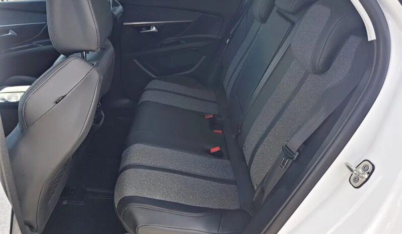 PEUGEOT 3008  | FWD (przód) | Manualna | 130 KM | Biały full
