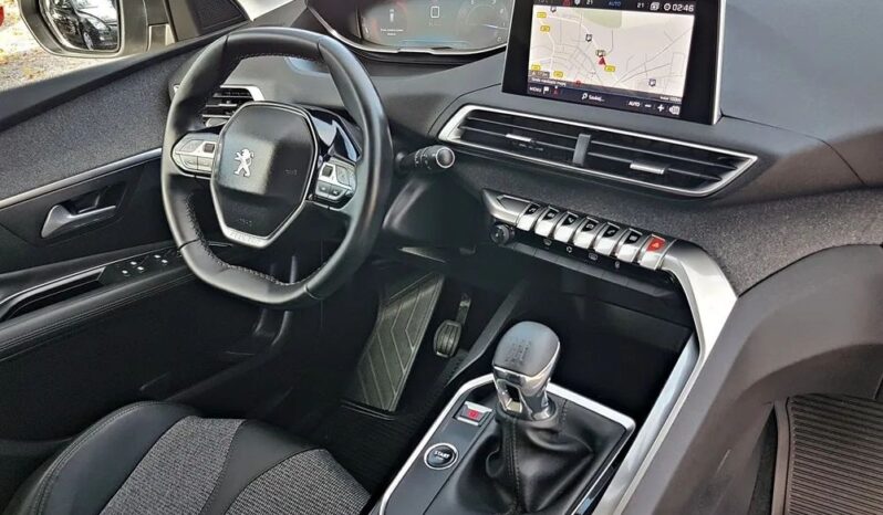 PEUGEOT 3008  | FWD (przód) | Manualna | 130 KM | Biały full