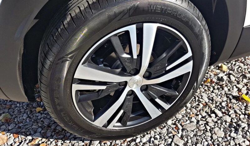 PEUGEOT 3008  | FWD (przód) | Manualna | 130 KM | Biały full