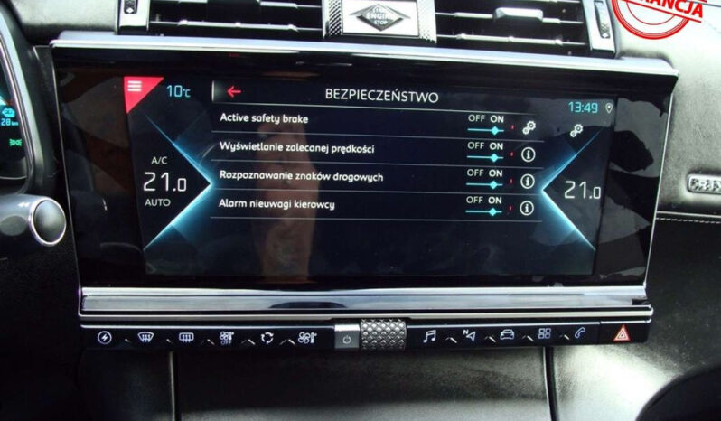 DS Automobiles   DS 7 Crossback    225 KM    Automatyczna    FWD (przód)    Czarny full