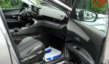 PEUGEOT   3008     225 KM    Automatyczna    FWD (przód)    Szary full