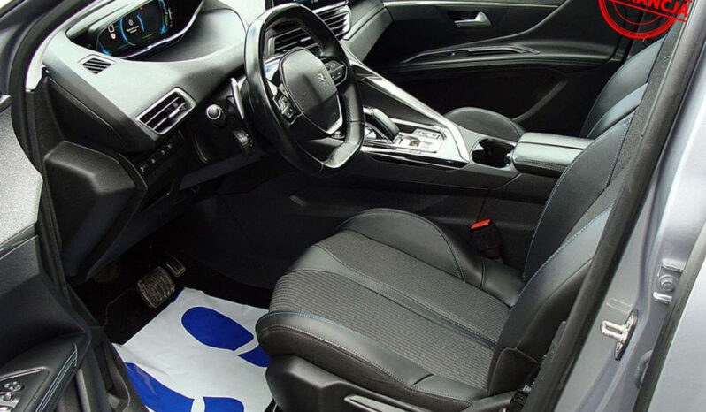 PEUGEOT   3008     225 KM    Automatyczna    FWD (przód)    Szary full