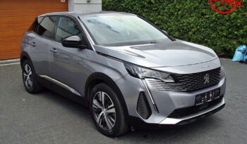 PEUGEOT   3008     225 KM    Automatyczna    FWD (przód)    Szary full