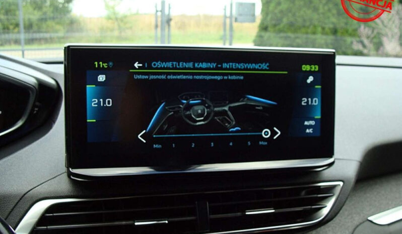 PEUGEOT   3008     225 KM    Automatyczna    FWD (przód)    Szary full