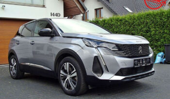 PEUGEOT   3008     225 KM    Automatyczna    FWD (przód)    Szary full