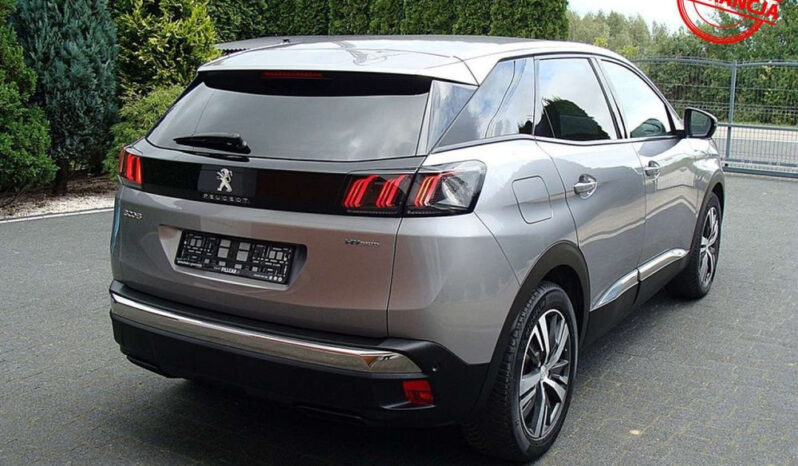 PEUGEOT   3008     225 KM    Automatyczna    FWD (przód)    Szary full