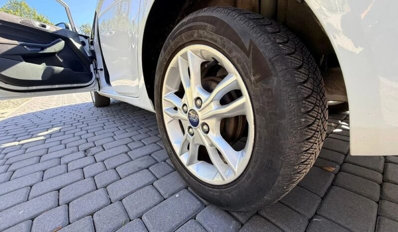 FORD Fiesta  | FWD (przód) | Manualna | 100 KM | Biały full