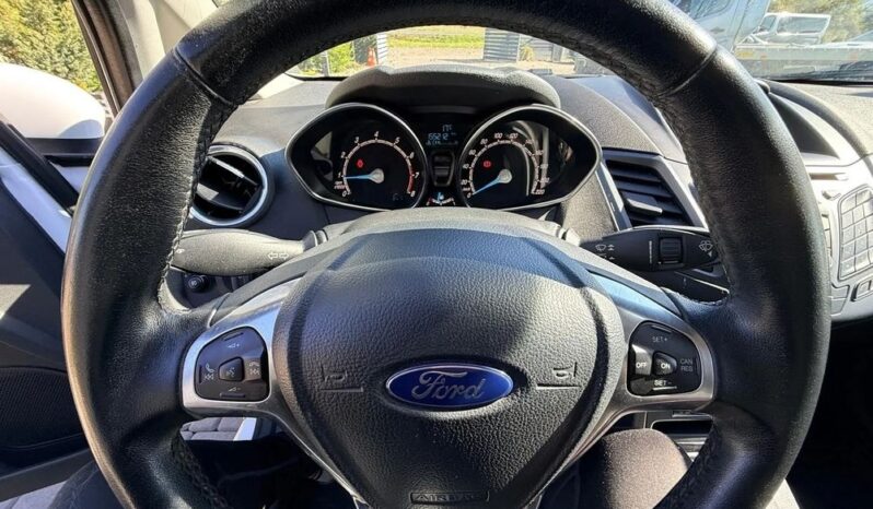 FORD Fiesta  | FWD (przód) | Manualna | 100 KM | Biały full