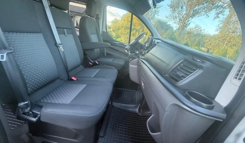 FORD Transit Custom  | FWD (przód) | Manualna | 105 KM | Srebrny full