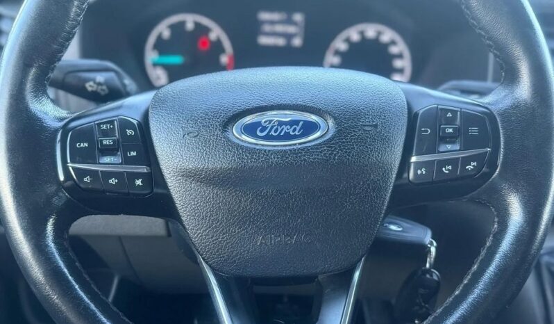 FORD Transit Custom  | FWD (przód) | Manualna | 105 KM | Srebrny full