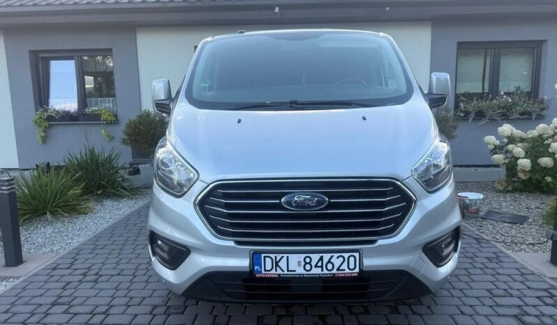 FORD Transit Custom  | FWD (przód) | Manualna | 105 KM | Srebrny full