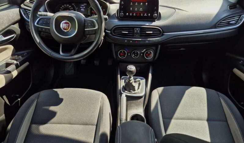 FIAT Tipo  | FWD (przód) | Manualna | 120 KM | Biały full