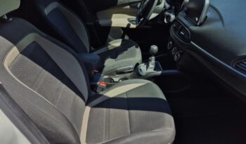 FIAT Tipo  | FWD (przód) | Manualna | 120 KM | Biały full