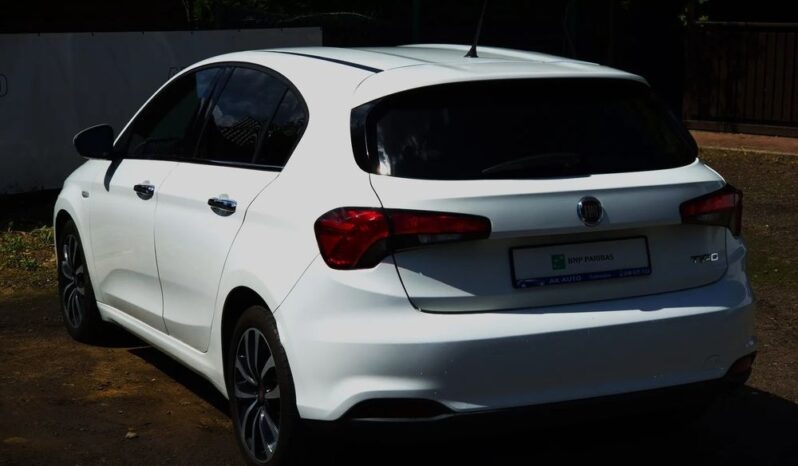 FIAT Tipo  | FWD (przód) | Manualna | 120 KM | Biały full