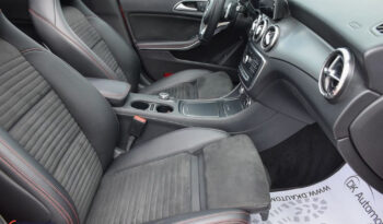 MERCEDES-BENZ CLA  | 4×4 (doł. automatycznie) | Automatyczna | 184 KM | Czerwony full