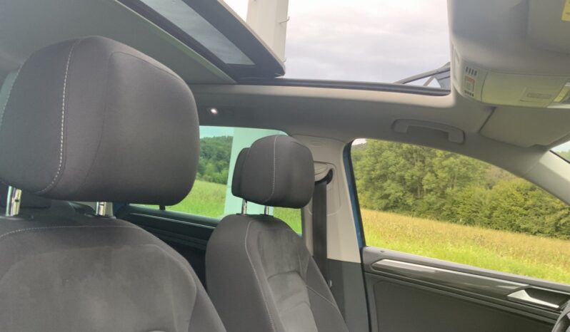 VOLKSWAGEN Tiguan  | 2016 |  KM | cm3 | Niebieski full