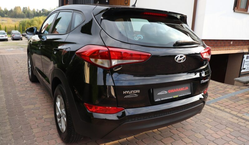 HYUNDAI Tucson  | 2015 | 115 KM | 1685cm3 | Czarny full