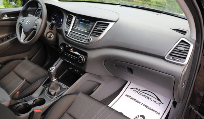 HYUNDAI Tucson  | 2015 | 115 KM | 1685cm3 | Czarny full
