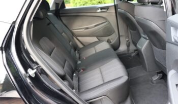 HYUNDAI Tucson  | 2015 | 115 KM | 1685cm3 | Czarny full