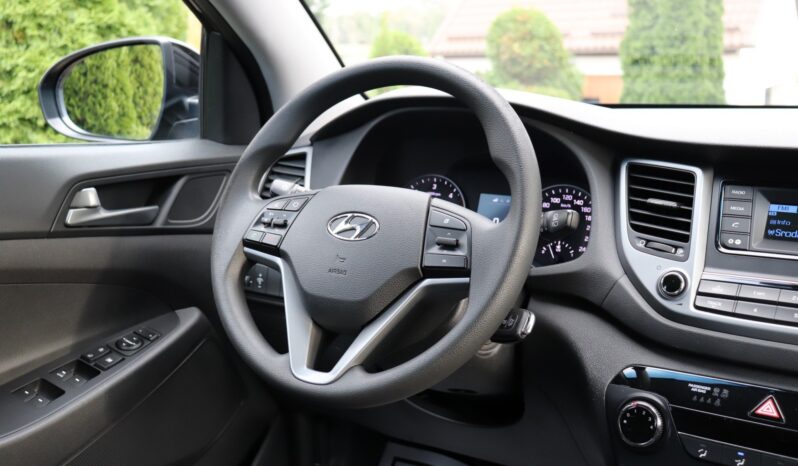 HYUNDAI Tucson  | 2015 | 115 KM | 1685cm3 | Czarny full