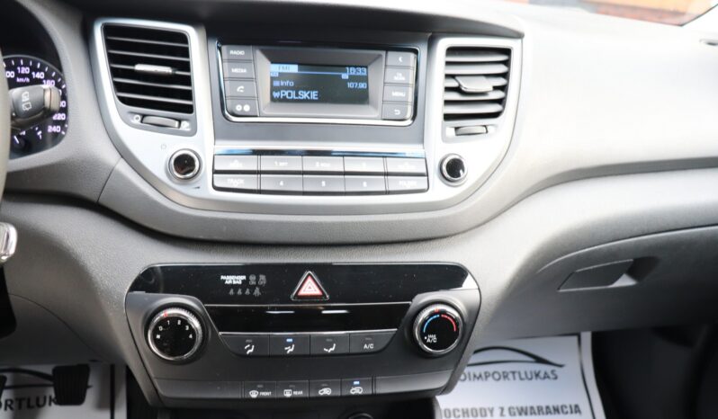 HYUNDAI Tucson  | 2015 | 115 KM | 1685cm3 | Czarny full