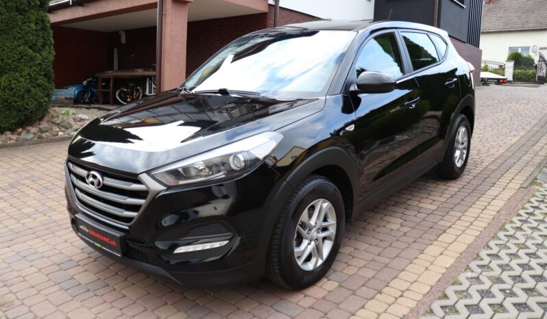 HYUNDAI Tucson  | 2015 | 115 KM | 1685cm3 | Czarny full