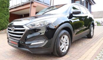 HYUNDAI Tucson  | 2015 | 115 KM | 1685cm3 | Czarny full