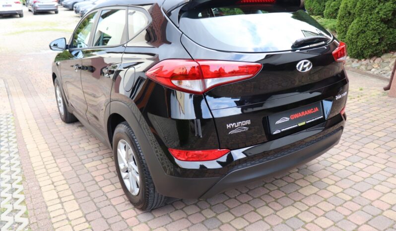 HYUNDAI Tucson  | 2015 | 115 KM | 1685cm3 | Czarny full
